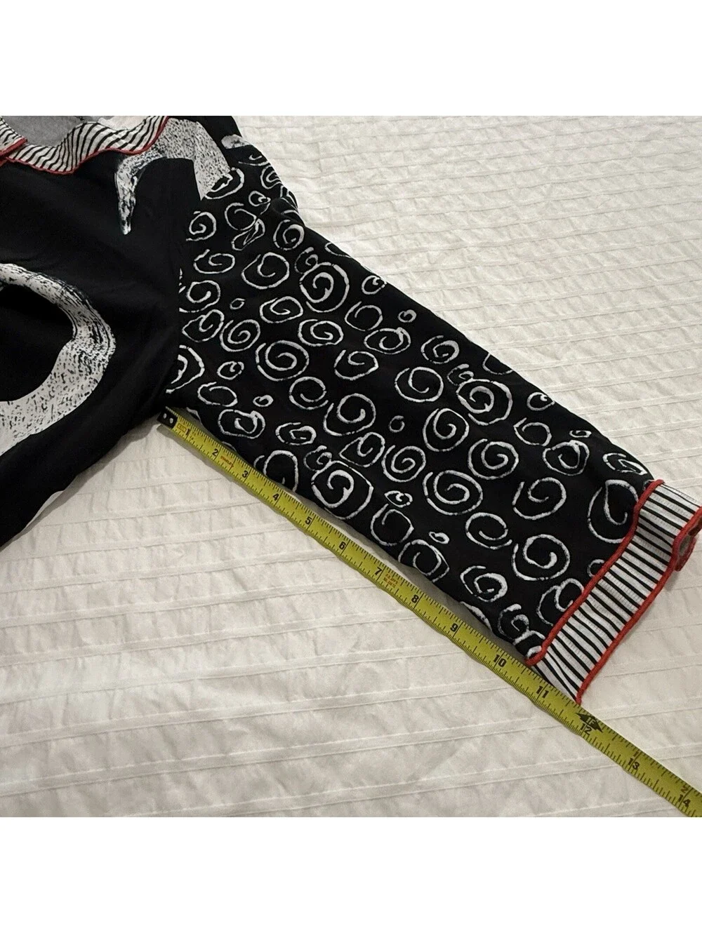 Ali Miles 1X Black Abstract Mixed Media Button Front Handkerchief Hem Tunic Top